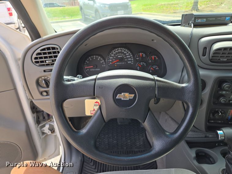 image for item EQ6970 2008 Chevrolet Trailblazer SUV