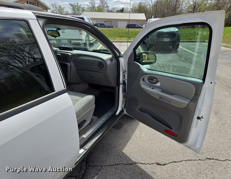 image for item EQ6970 2008 Chevrolet Trailblazer SUV