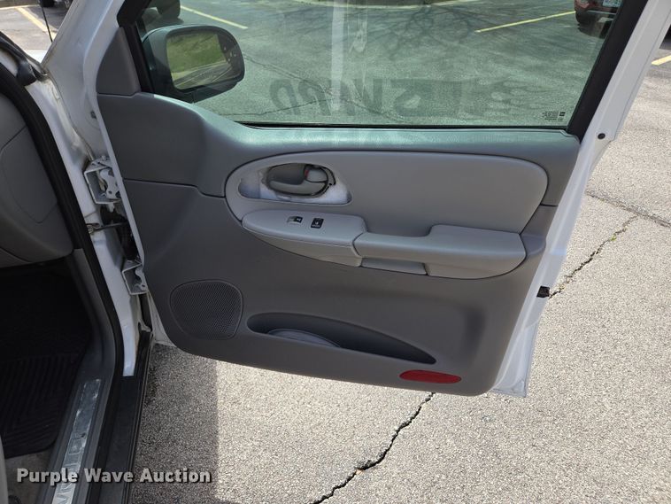 image for item EQ6970 2008 Chevrolet Trailblazer SUV