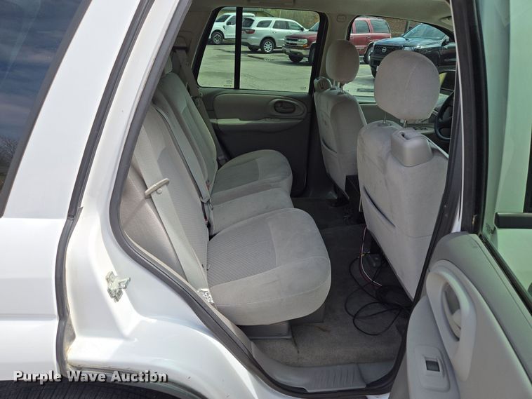 image for item EQ6970 2008 Chevrolet Trailblazer SUV