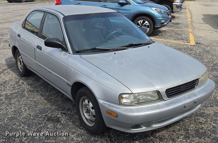 image for item EQ6987 1997 Suzuki  Esteem  