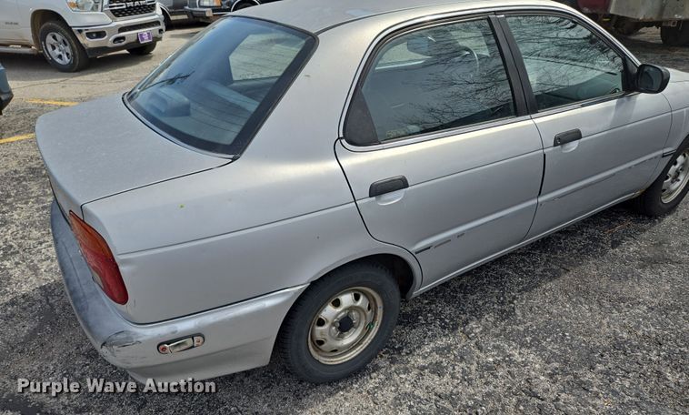 image for item EQ6987 1997 Suzuki  Esteem  