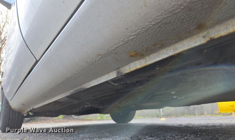 image for item EQ6987 1997 Suzuki  Esteem  