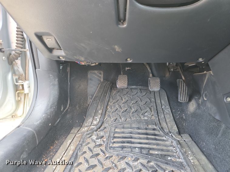 image for item EQ6987 1997 Suzuki  Esteem  