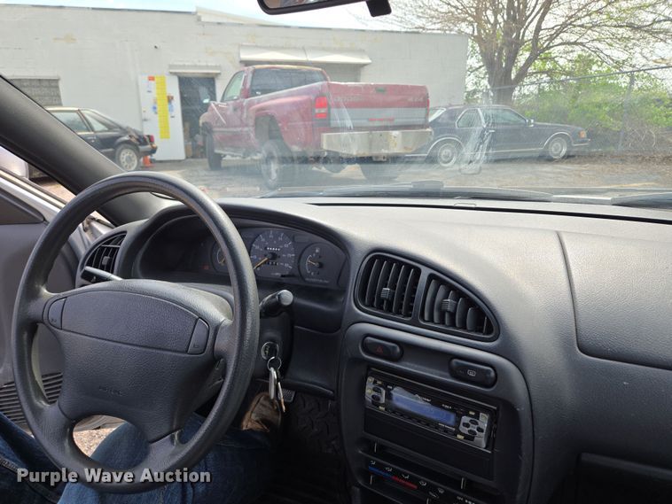 image for item EQ6987 1997 Suzuki  Esteem  