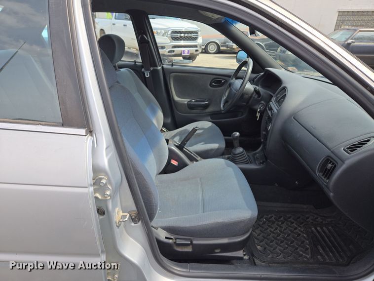 image for item EQ6987 1997 Suzuki  Esteem  