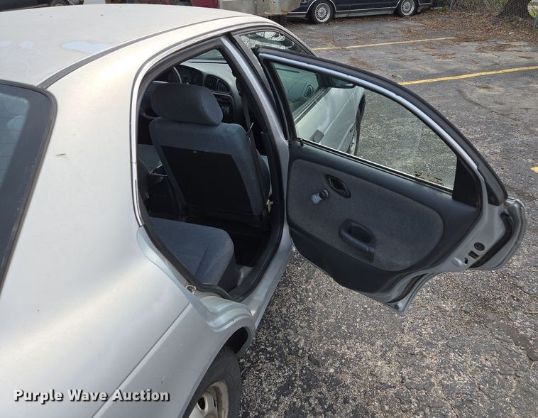 image for item EQ6987 1997 Suzuki  Esteem  