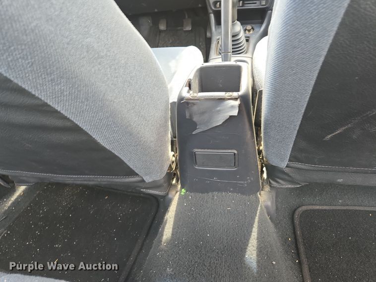 image for item EQ6987 1997 Suzuki  Esteem  