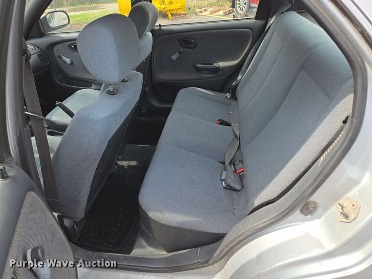 image for item EQ6987 1997 Suzuki  Esteem  