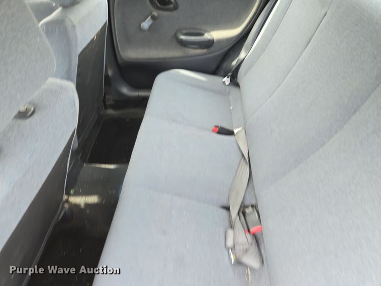 image for item EQ6987 1997 Suzuki  Esteem  