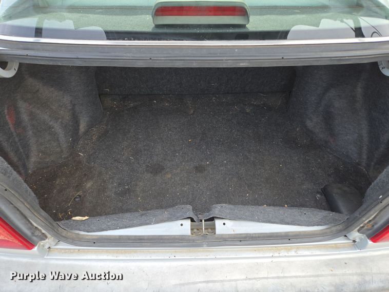 image for item EQ6987 1997 Suzuki  Esteem  