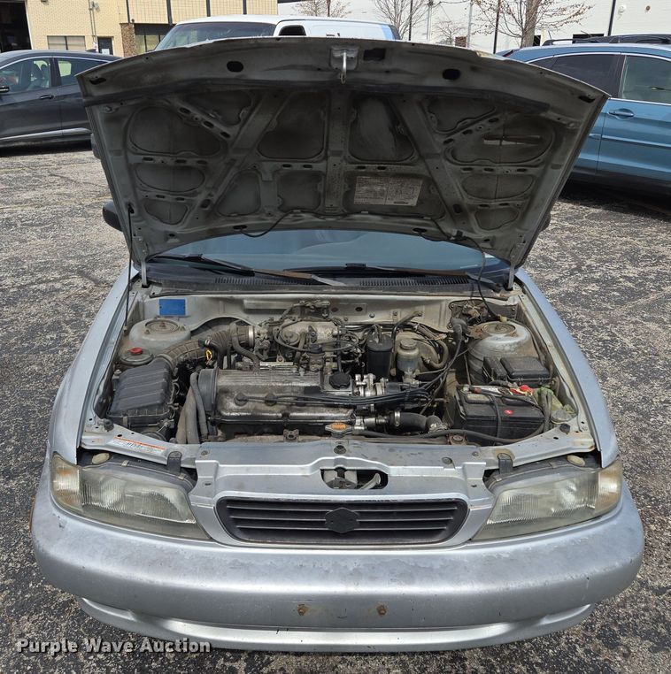 image for item EQ6987 1997 Suzuki  Esteem  