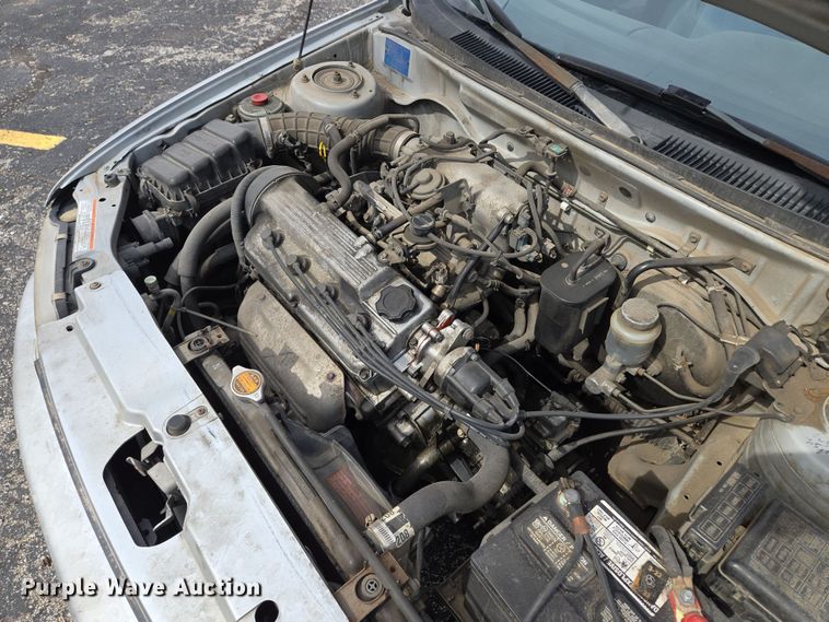 image for item EQ6987 1997 Suzuki  Esteem  