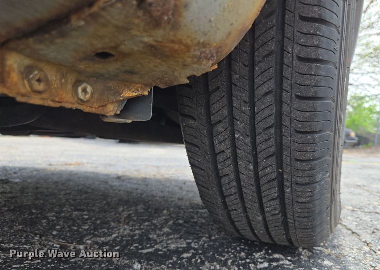 image for item EQ6987 1997 Suzuki  Esteem  