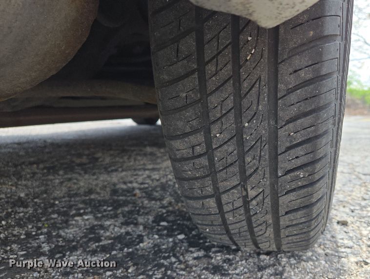 image for item EQ6987 1997 Suzuki  Esteem  