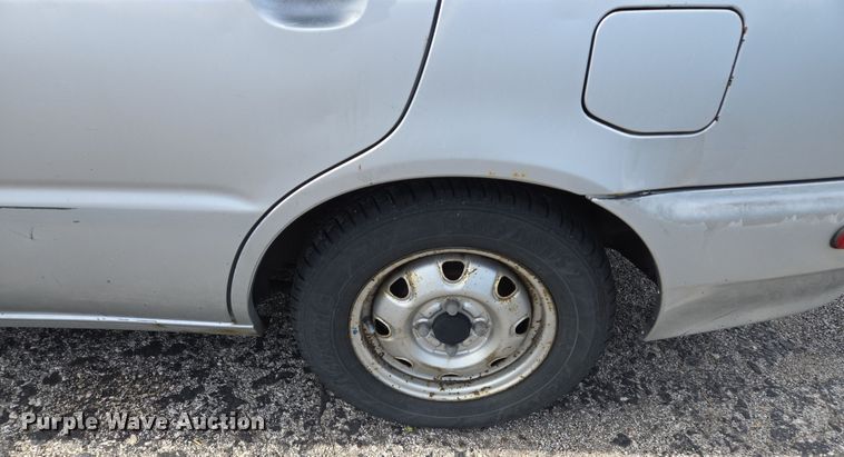 image for item EQ6987 1997 Suzuki  Esteem  