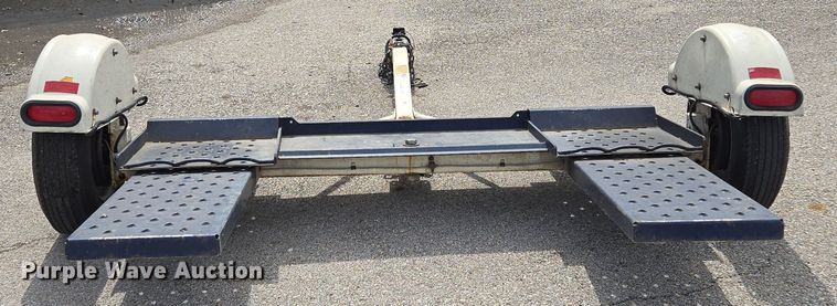 image for item EQ6988 2005 Master Tow car dolly 