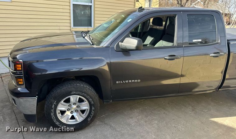 image for item ER8916 2014 Chevrolet Silverado 1500 Double Cab pickup truck