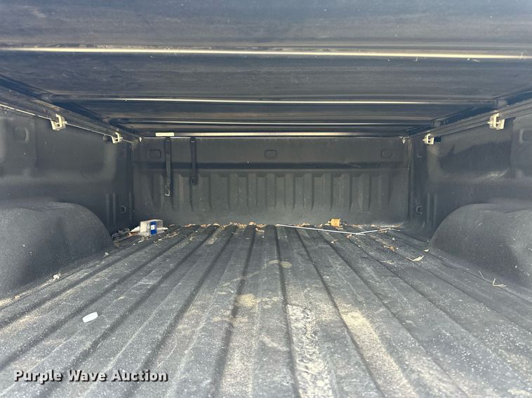 image for item ER8916 2014 Chevrolet Silverado 1500 Double Cab pickup truck