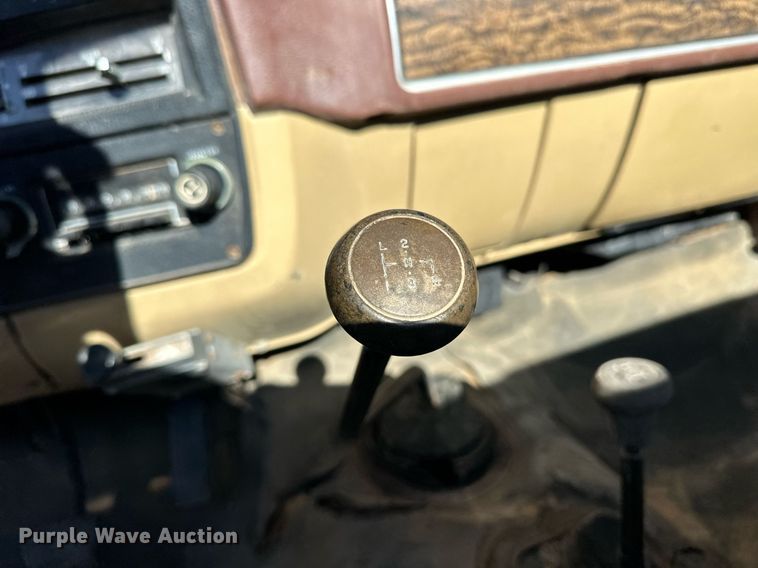 image for item ER8930 1976 Chevrolet K10 pickup truck