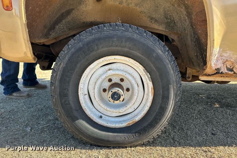 image for item ER8930 1976 Chevrolet K10 pickup truck