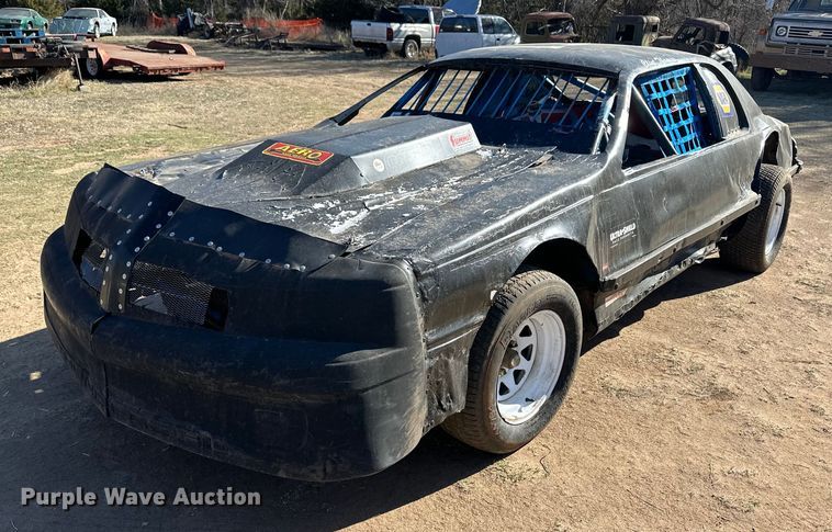 image for item ER8932 Race car