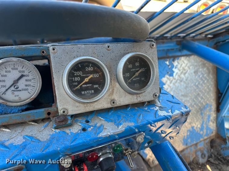 image for item ER8932 Race car