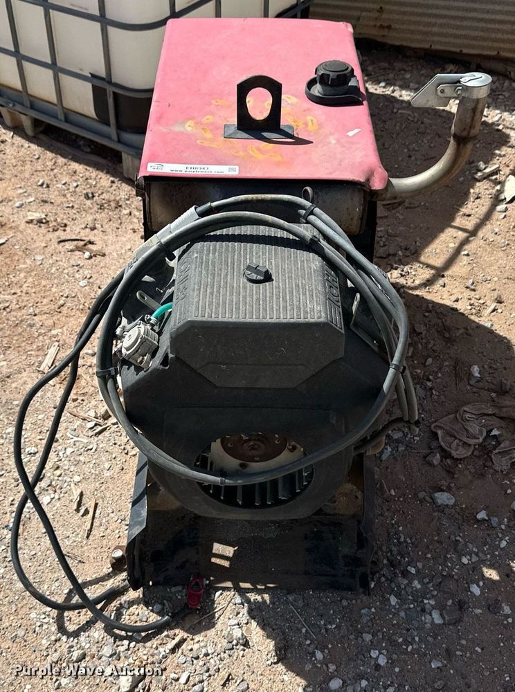 image for item ER8943 Lincoln Ranger 8 welder/generator