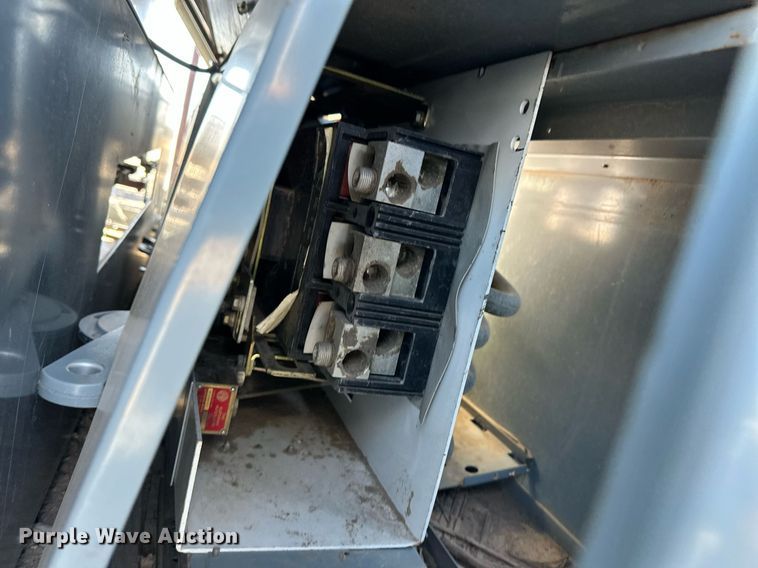 image for item ER8984 Breaker panels