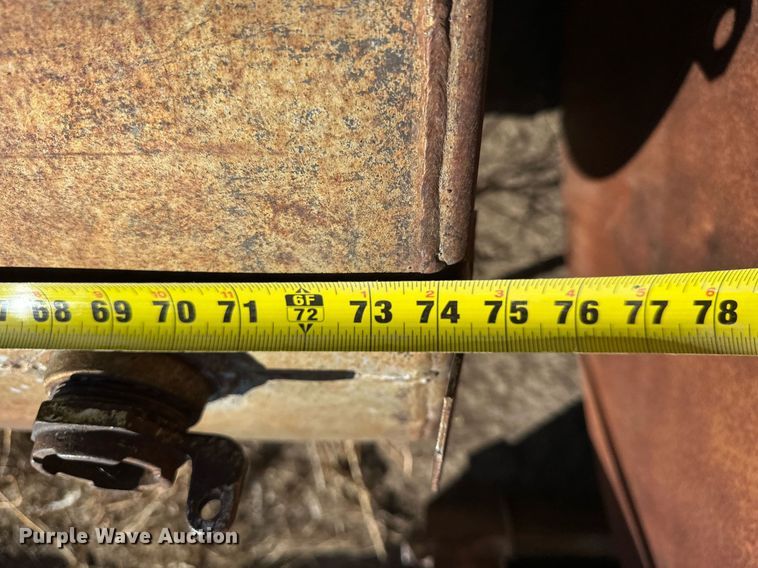 image for item ER8985 (5) fuel tanks