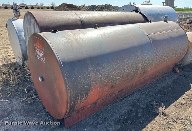 image for item ER8985 (5) fuel tanks