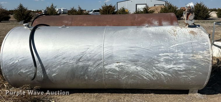 image for item ER8985 (5) fuel tanks