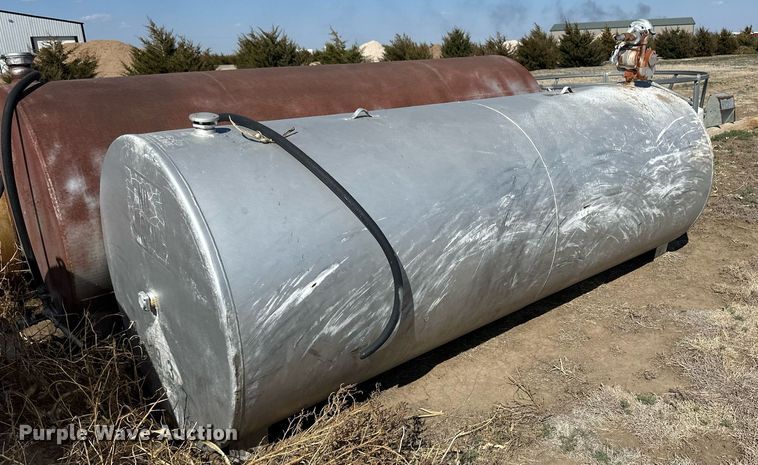 image for item ER8985 (5) fuel tanks