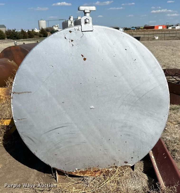 image for item ER8985 (5) fuel tanks