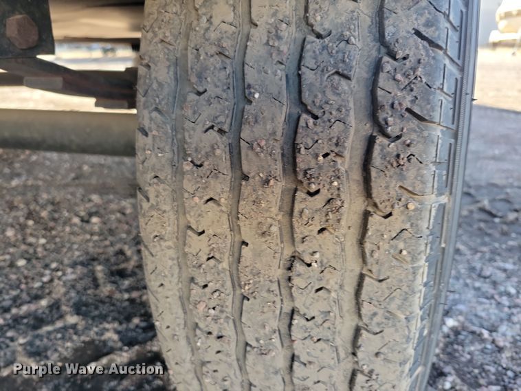 image for item NB9843 2011 Heartland Big Horn camper