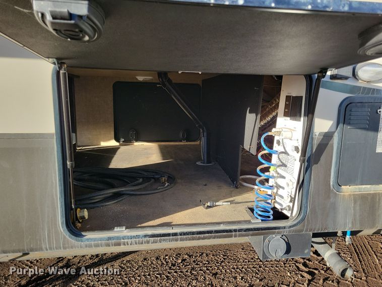 image for item NB9845 2014 KZRV Durango 345SE camper