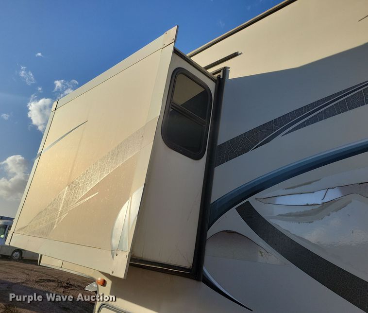 image for item NB9845 2014 KZRV Durango 345SE camper