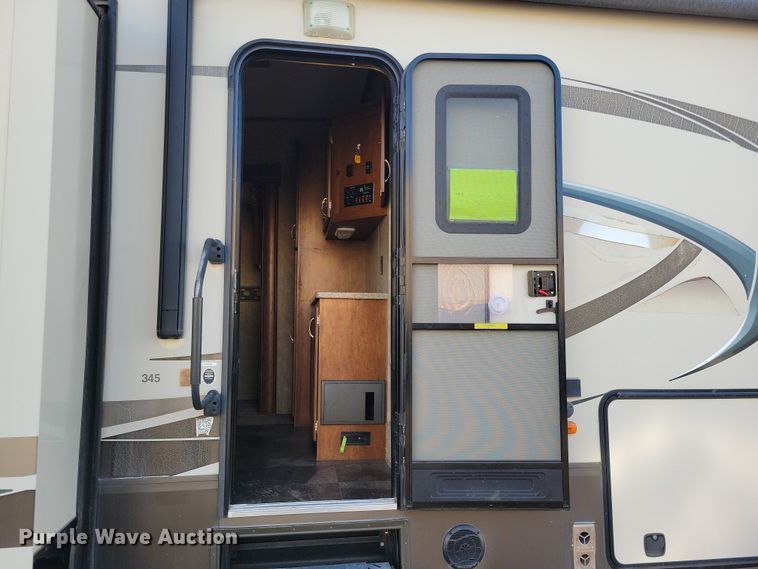 image for item NB9845 2014 KZRV Durango 345SE camper