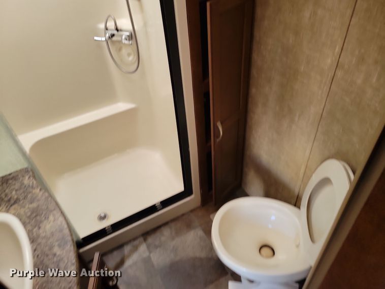 image for item NB9845 2014 KZRV Durango 345SE camper