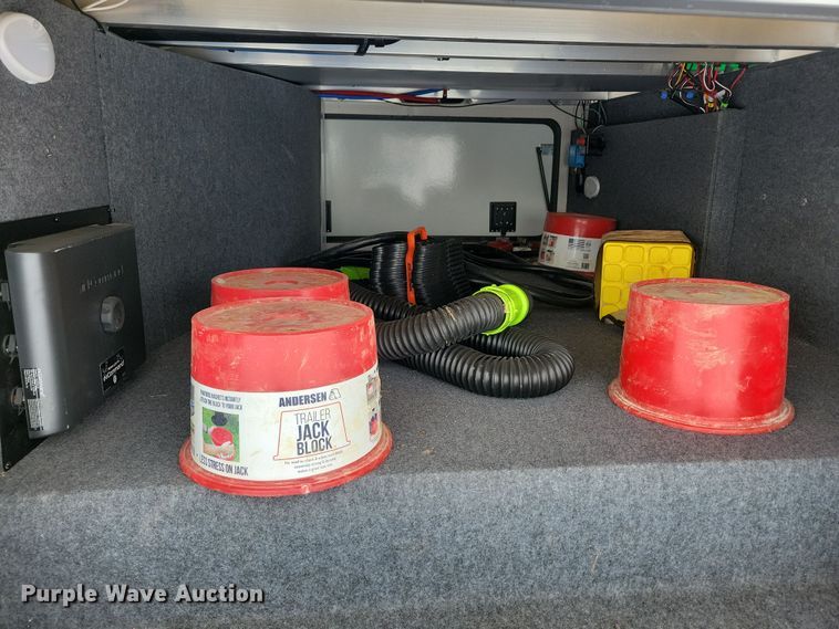 image for item NB9877 2023 Keystone Cougar camper