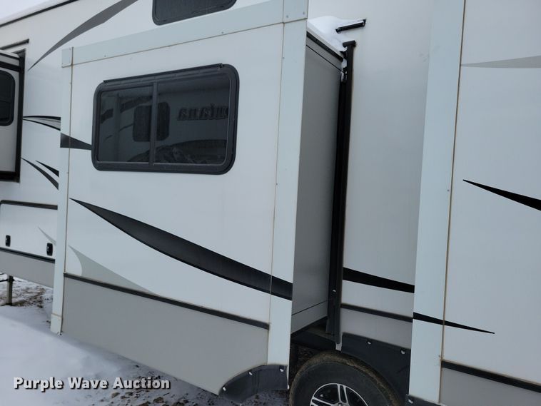 image for item NB9877 2023 Keystone Cougar camper