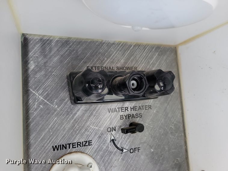 image for item NB9877 2023 Keystone Cougar camper