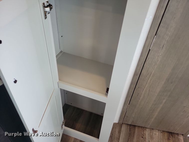 image for item NB9877 2023 Keystone Cougar camper