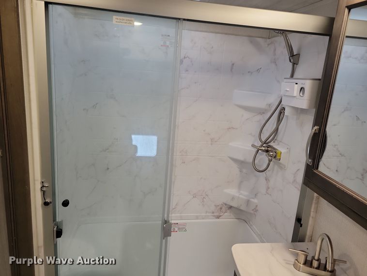 image for item NB9877 2023 Keystone Cougar camper