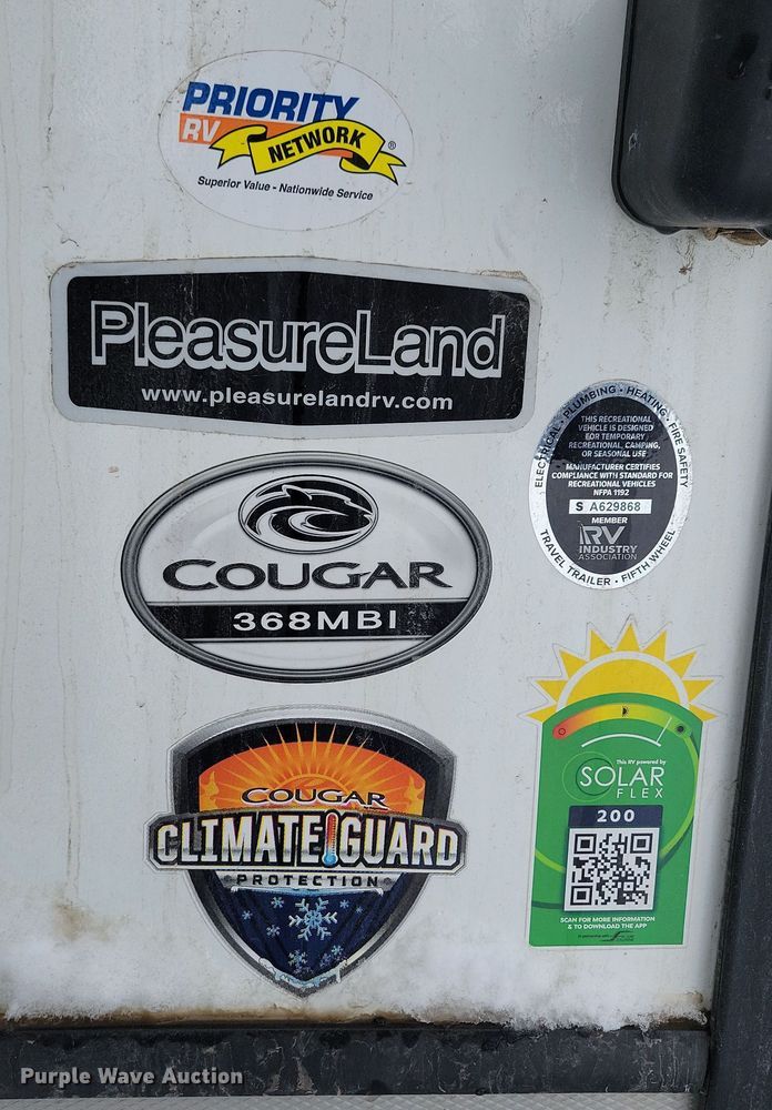 image for item NB9877 2023 Keystone Cougar camper