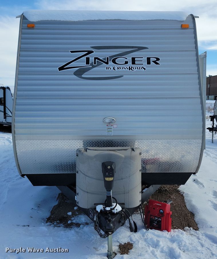 image for item NB9881 2014 CrossRoads Zinger camper