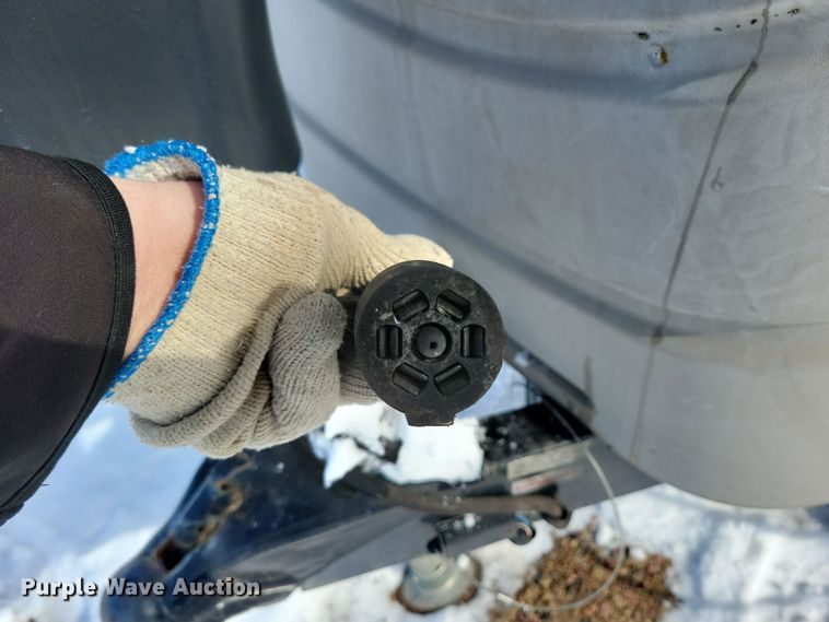 image for item NB9881 2014 CrossRoads Zinger camper