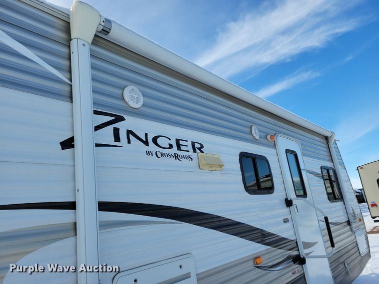 image for item NB9881 2014 CrossRoads Zinger camper