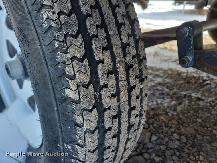 image for item NB9881 2014 CrossRoads Zinger camper