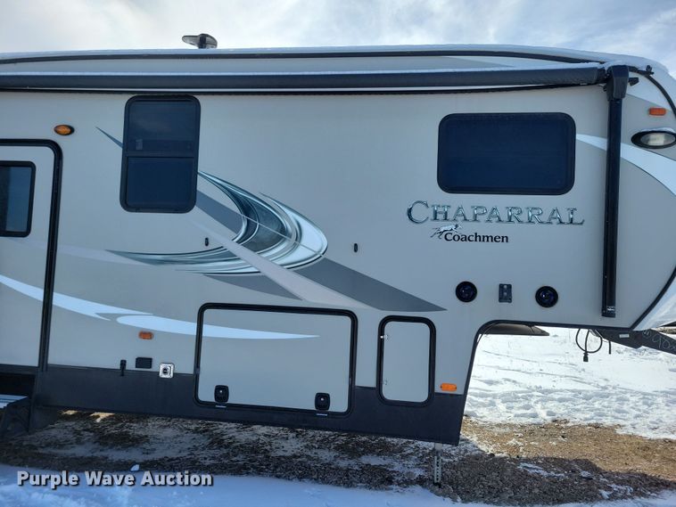image for item NB9882 2019 Forest River Coachman Chaparral camper